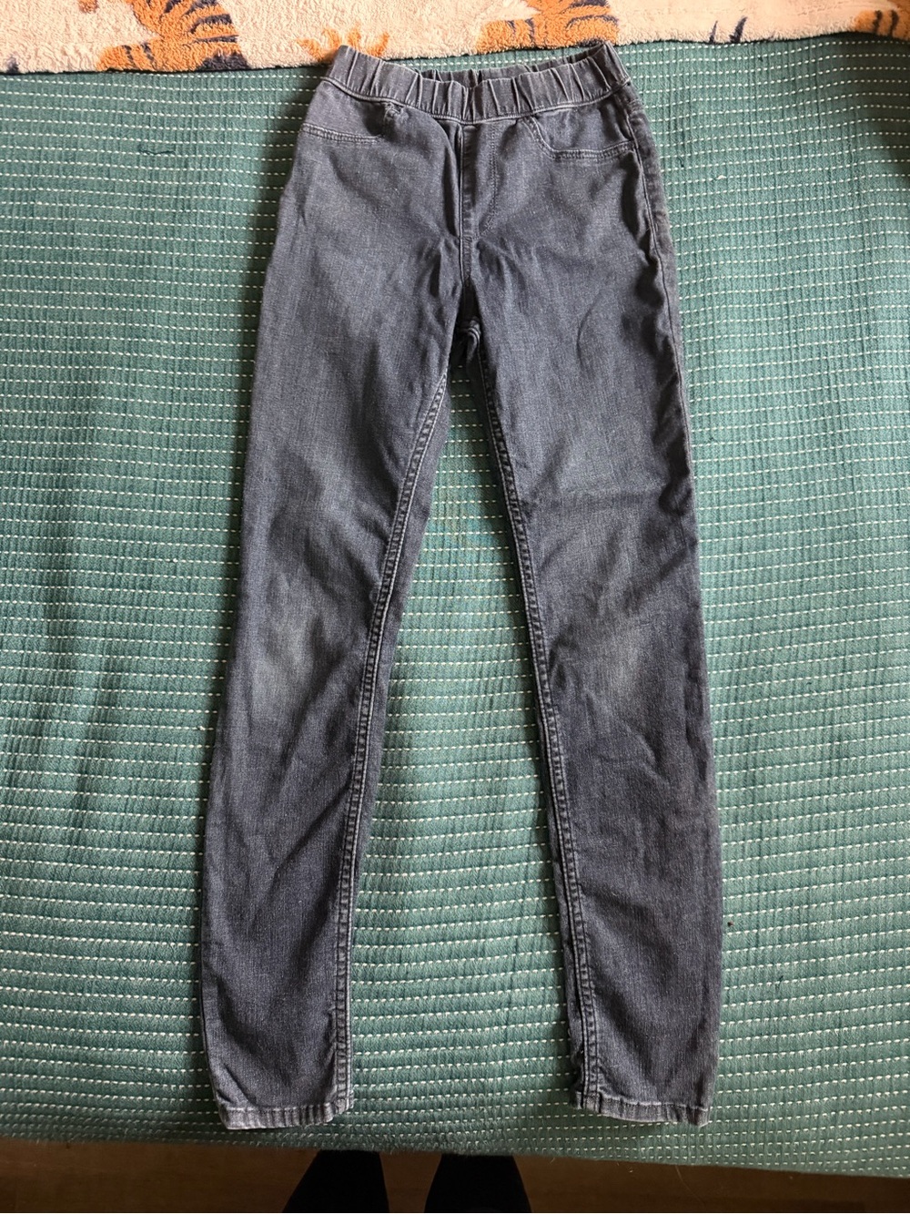 Girls Grey Slim Stretch Legging Jeans